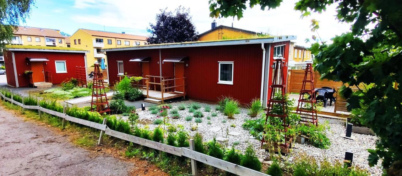 Balsta Studio Houses Luaran gambar